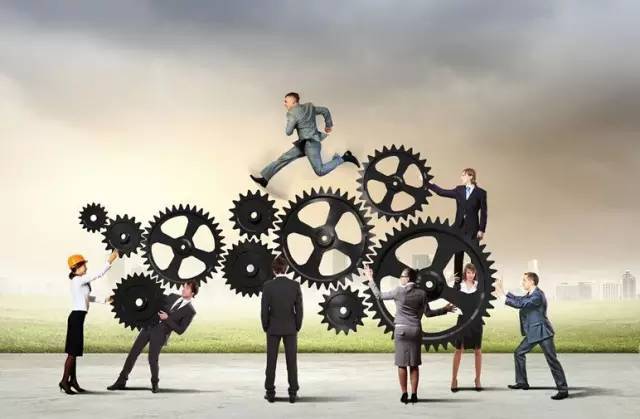 用激勵(lì)點(diǎn)燃團(tuán)隊(duì) 8大非金錢驅(qū)動(dòng)方式助力企業(yè)管理